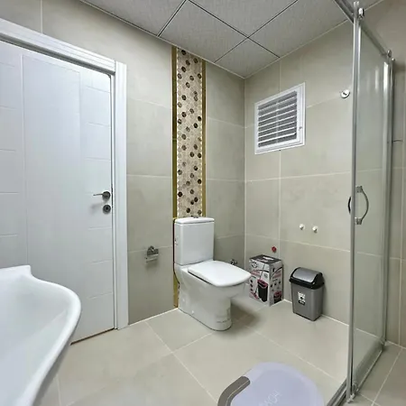 Plaja Yaklasik 400 Metre Uzaklikta-4 Apartament